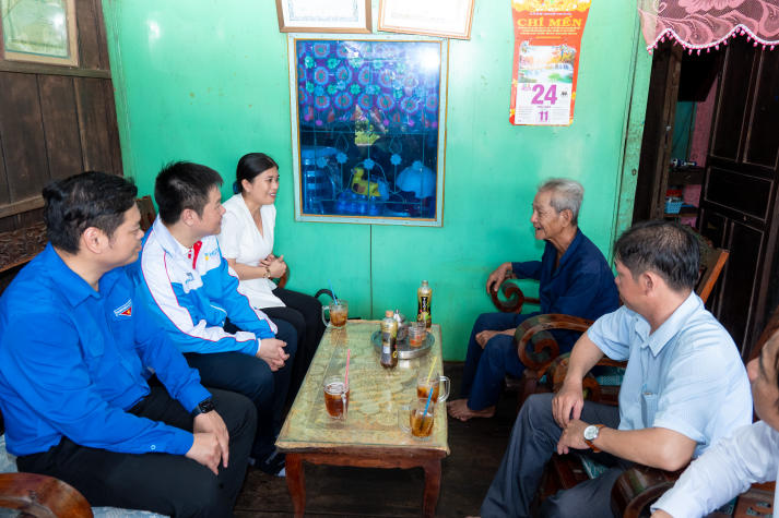 Chiến sĩ Mùa hè xanh HUTECH 2026 lan tỏa yêu thương qua chuỗi hoạt động an sinh xã hội tại Đồng Tháp 57