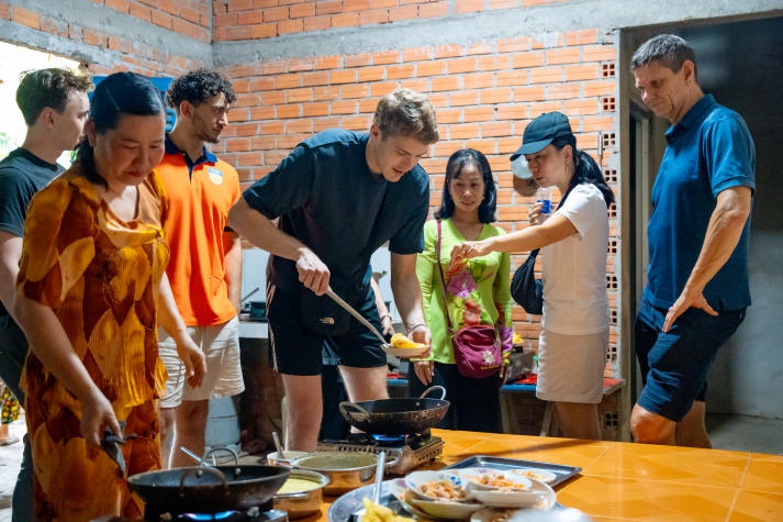 [Video] Exciting Mekong Delta adventure with students from Denmark, Germany, the Netherlands, and HUTECH 95