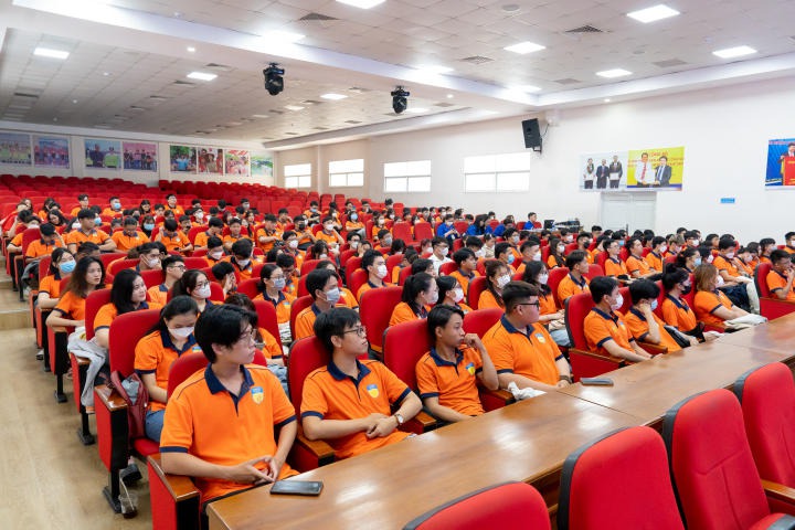 200 sinh viên tham dự Lớp phát triển Đoàn viên đợt 2 năm học 2022-2023 13