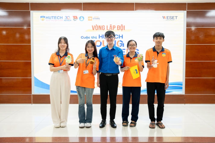 Top 16 HUTECH Young Leaders 2024 tranh tài kịch tính để về “nhà chung” 377