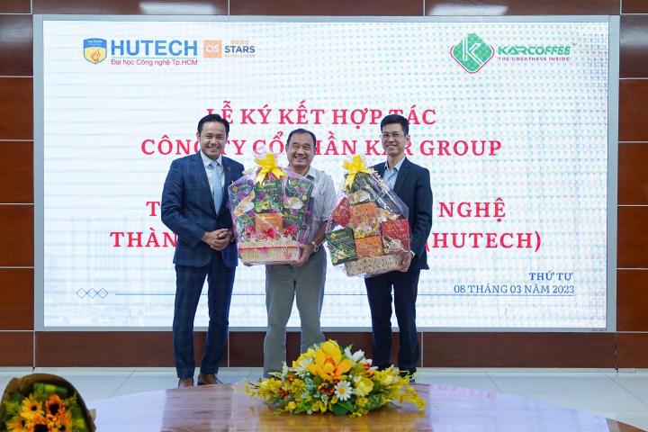 HUTECH ký kết MOU với Công ty Cổ phần KAR Group 93