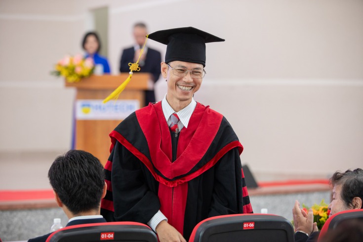 Tân Kỹ sư, Cử nhân Chương trình Việt - Nhật rạng ngời trong Lễ tốt nghiệp tràn đầy niềm vui và kỳ vọng 67