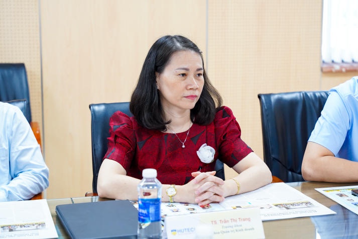 HUTECH đón tiếp và làm việc cùng lãnh đạo Tạp chí Doanh nhân Sài Gòn 38