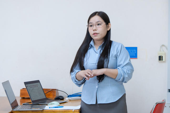Bắt mạch thị trường số qua các nghiên cứu giàu tính ứng dụng tại buổi bảo vệ luận văn/đề án Thạc sĩ ngành Marketing 36