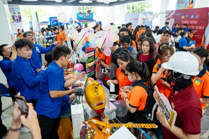 Ngày hội Truyền thống sinh viên HUTECH “Newbies Say Hi!” sẽ khai mạc vào ngày 29/9 tới 20