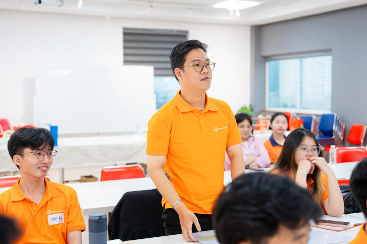 [Video] Youth Education Learning: Trang bị hành trang giáo dục thanh thiếu niên cho sinh viên HUTECH 75