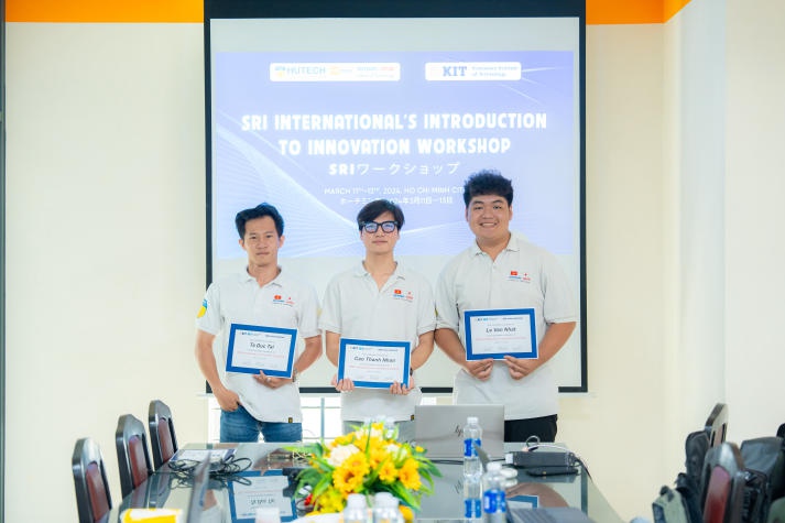 Sinh viên VJIT hoàn thành khóa học Innovation - SRI International lần 6 91