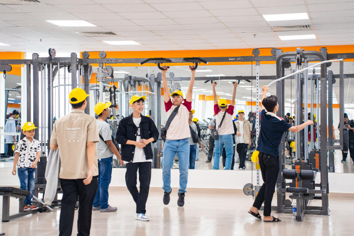 HUTECH chào đón gần 500 học sinh khám phá không gian học tập hiện đại và cơ hội học bổng hấp dẫn 45