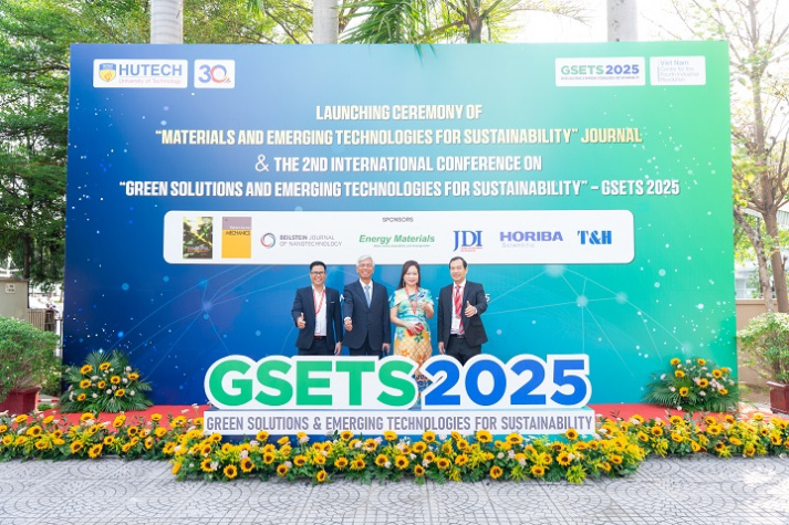 HUTECH có 02 nhà khoa học tham gia Hội đồng khoa học nghiên cứu cơ bản Quỹ NAFOSTED 31