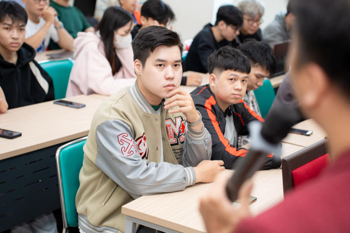 ChatGPT - Xu hướng và cơ hội mới cho sinh viên Công nghệ thông tin 76