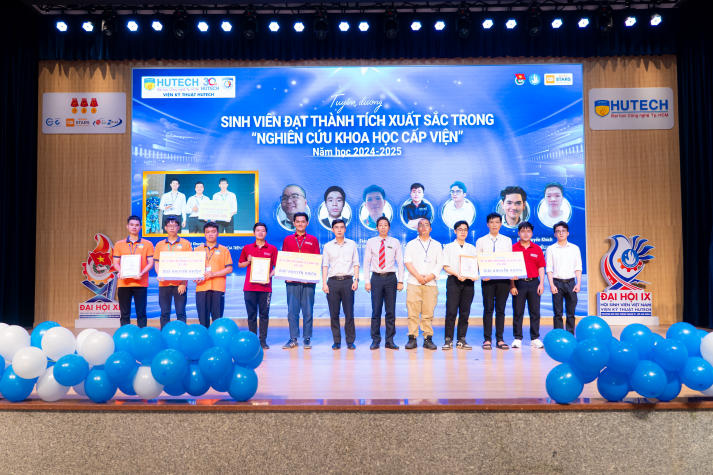 Sinh viên Viện Kỹ thuật bứt phá thành tích, sẵn sàng chinh phục năm học mới 71