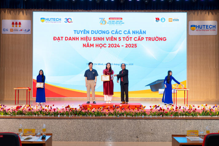 Sinh viên HUTECH tiếp tục khẳng định vai trò tiên phong trong phong trào rèn luyện toàn diện năm học 2024-2025 59