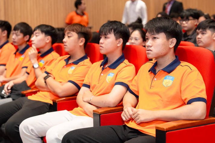 HUTECH-ers nắm bắt bí quyết chăm sóc sức khỏe cùng chuyên gia vào 10/12 tới 26