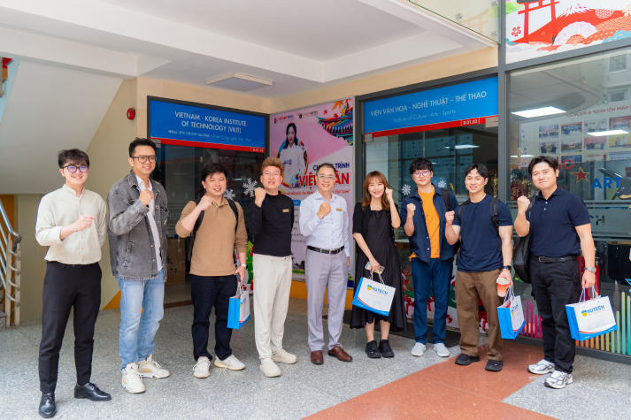 HUTECH trao đổi với đoàn Krafton Hàn Quốc về hợp tác trong lĩnh vực Esports 76