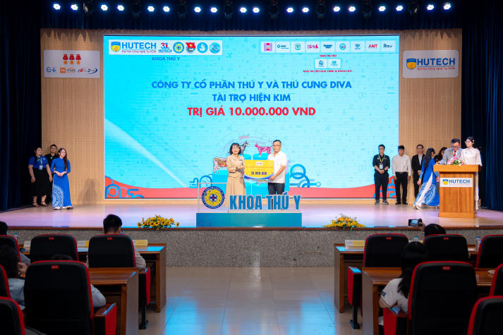 Gần 70 đội thi khởi động sân chơi học thuật sáng tạo “Thiết kế mô hình cơ thể học Thú y” lần IV - năm 2026 41