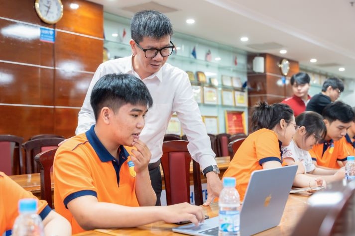 Sinh viên Khoa Tài chính - Thương mại trải nghiệm tạo Video & App bằng AI “No-code” 52