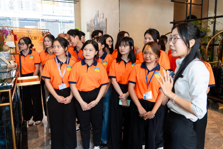 [Video] Indigo Hotel Saigon The City - Điểm đến khởi đầu hành trình học tập của tân binh Quản trị khách sạn 12