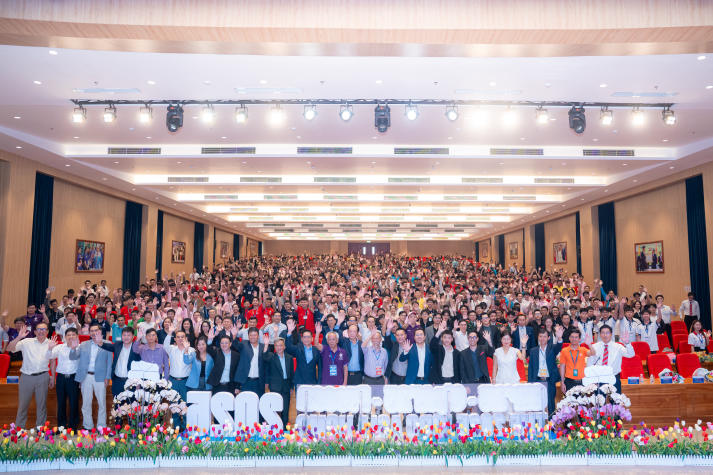 Trang trọng lễ khai mạc OLP’25, OlpAI’25, Procon’25 và ICPC Asia HCMC 2025 13