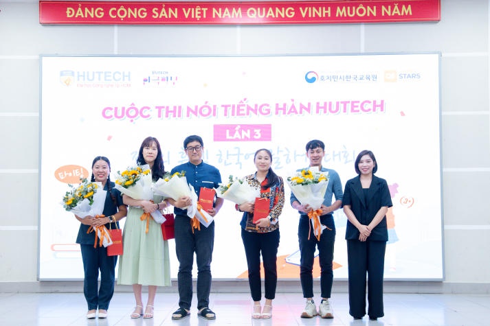 [Video] Students of the Faculty of Korean Studies showcased Korean proficiency at the 3rd "HUTECH Korean Speaking Contest" 61