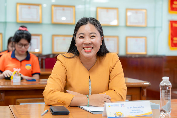 Tâm sự “nghề trồng người”: Hành trình âm thầm nâng bước những tâm hồn trẻ 17