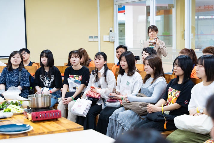 Nhiều hoạt động giao lưu văn hoá hấp dẫn giữa sinh viên Đại học Kagawa (Nhật Bản) và sinh viên HUTECH 83