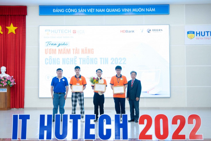 Khoa Công nghệ thông tin tổ chức cuộc thi “Ươm mầm tài năng IT”, Hội nghị tổng kết và phát động phong trào sinh viên năm học 2022-2023 143