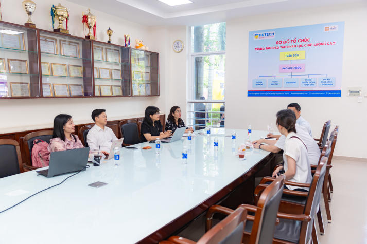 Bắt tay cùng bệnh viện thú y Nhật Bản, HUTECH mở lối phát triển sự nghiệp quốc tế cho sinh viên 30