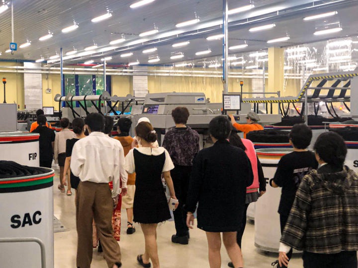 Sinh viên Khoa Kiến trúc - Mỹ thuật tìm hiểu về chất liệu thiết kế trong chuyến tham quan doanh nghiệp tại Đà Lạt 69