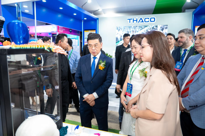 HUTECH booth makes an impression at GRECO 2025 with green innovation and industry 4.0 technologies 16