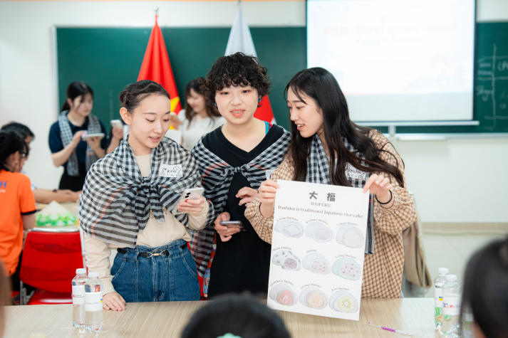 Connecting through flavor: HUTECH and Kagawa Nutrition University students explore Vietnamese-Japanese cuisine 51