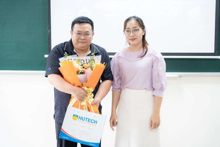 Giải mã AI Agent, sinh viên I-HUTECH chạm gần thế hệ AI tự hành 11
