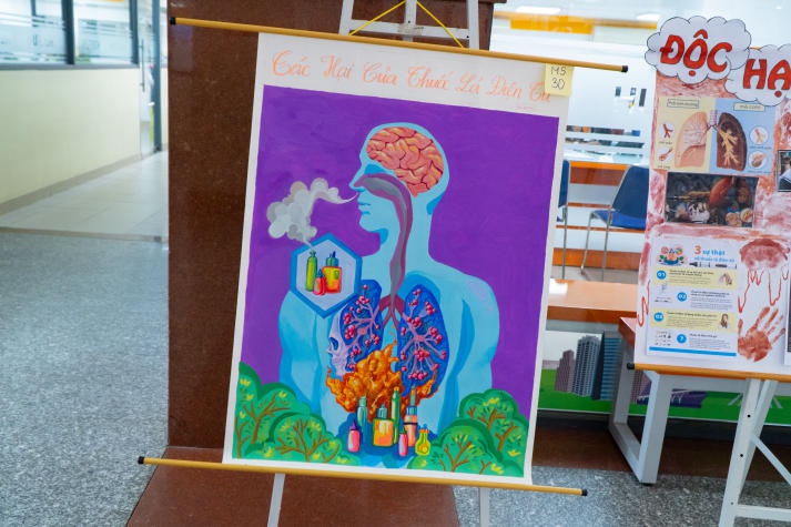Ấn tượng buổi triển lãm Cuộc thi làm báo tường “Phòng, chống tác hại của thuốc lá điện tử” 197