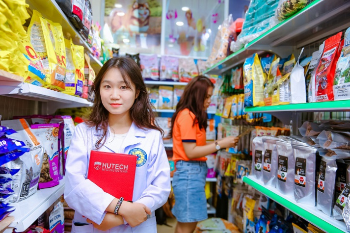 HUTECH tiên phong đào tạo chuyên ngành Chăm sóc thẩm mỹ thú cưng tại Việt Nam 69