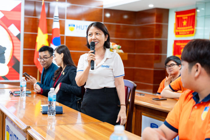 Hành trang Gen Z: Sinh viên VKIT trang bị kỹ năng viết CV và chinh phục vòng phỏng vấn 88