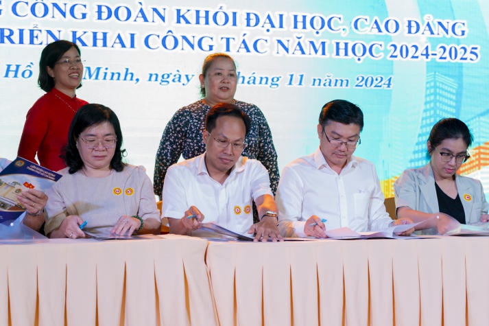 Công đoàn cơ sở HUTECH tham dự Hội nghị Tổng kết hoạt động công đoàn khối đại học, cao đẳng năm học 2023-2024 72