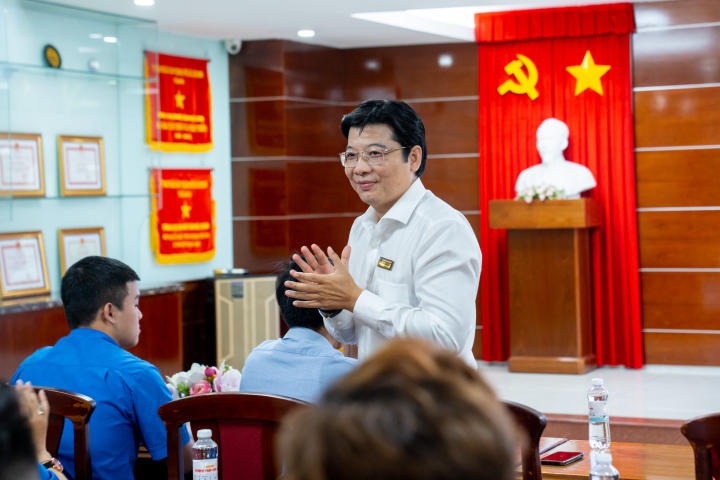 Sinh viên Khoa Luật HUTECH xuất sắc đạt ngôi vị Quán quân cuộc thi Olympic Pháp luật lần thứ 8 4