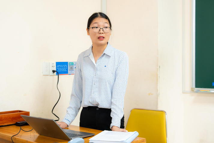 16 học viên cao học ngành Luật kinh tế đề xuất nhiều giải pháp pháp lý thực tiễn trong buổi bảo vệ luận văn/đề án tốt nghiệp 33