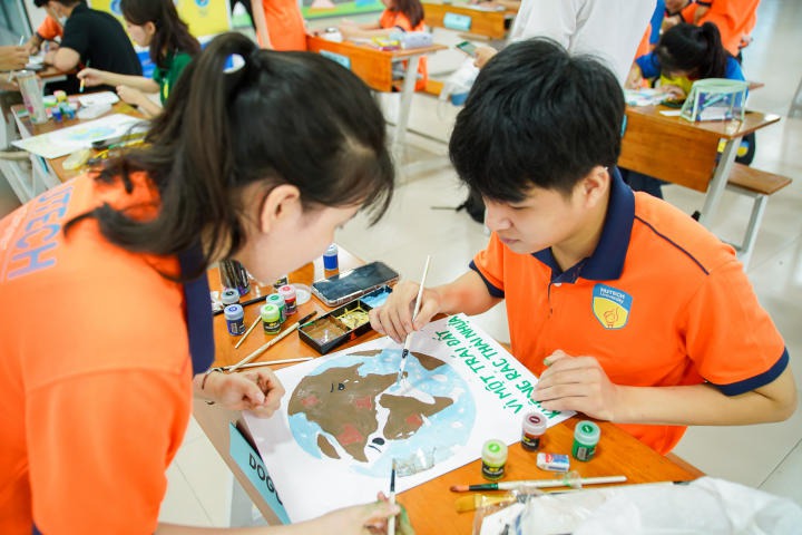 Sinh viên HUTECH hưởng ứng Ngày Môi trường Thế giới 2023 qua hội thi vẽ tranh và thực hiện dự án chủ đề "Đẩy lùi ô nhiễm nhựa" 62