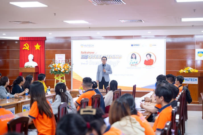 Sinh viên Khoa Quản trị kinh doanh HUTECH mở rộng hiểu biết về công việc và cuộc sống cùng chuyên gia 59