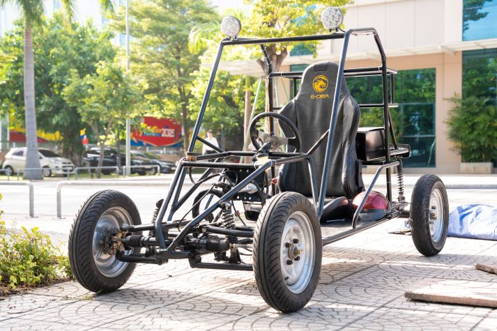 [Video] Loạt đồ án tốt nghiệp “chạm” thực tiễn của sinh viên Ô tô I-HUTECH gây ấn tượng mạnh 134