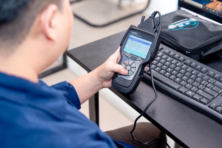 [Hướng nghiệp 2026] Học Công nghệ kỹ thuật ô tô có được thực hành với máy móc thật? 19