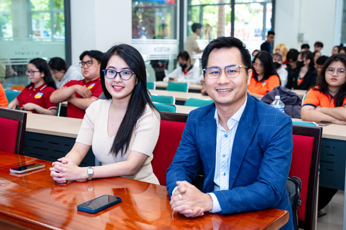 “Unlock” cơ hội việc làm quốc tế, sinh viên Khoa Luật tự tin chinh phục nhà tuyển dụng 18