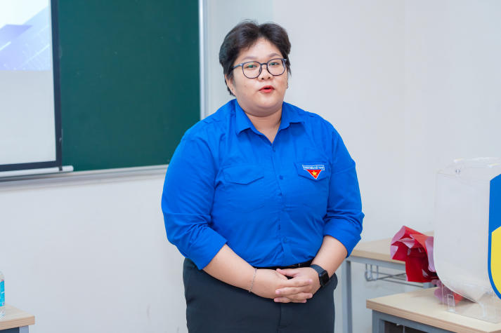 Đoàn Khoa Tài chính - Thương mại kiện toàn nhân sự chủ chốt nhiệm kỳ 2024-2027 63