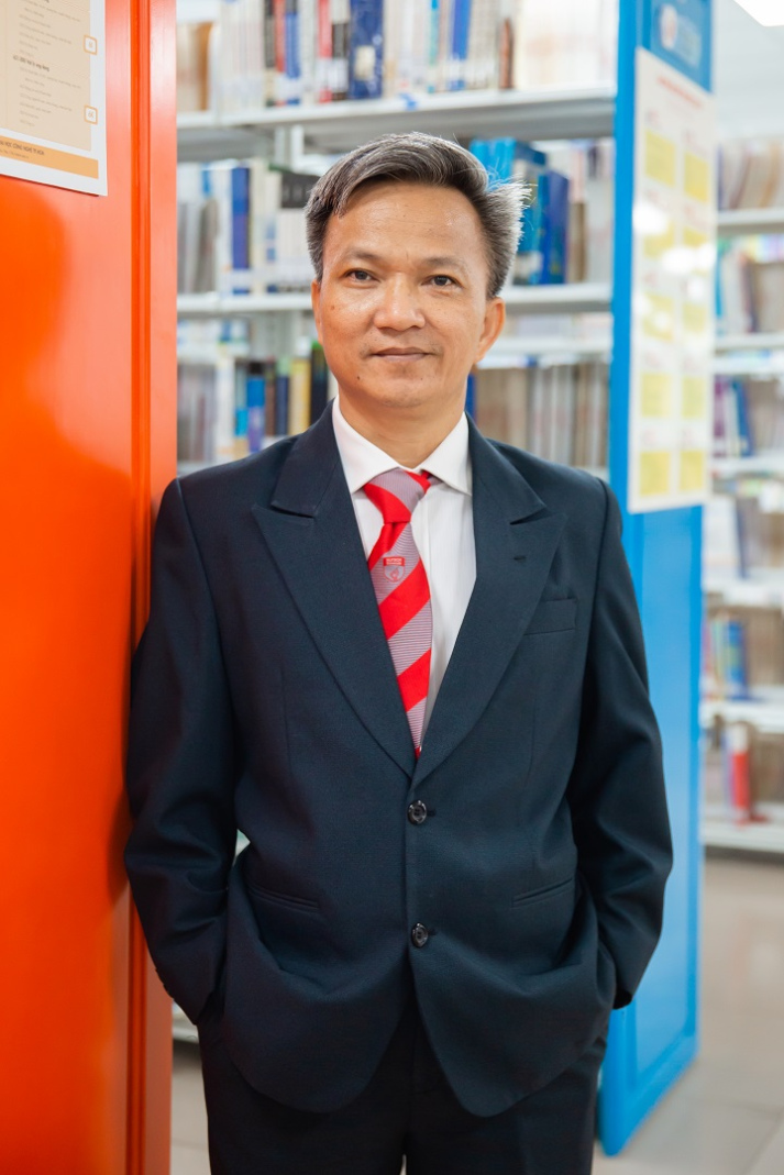 HUTECH có 02 nhà khoa học tham gia Hội đồng khoa học nghiên cứu cơ bản Quỹ NAFOSTED 43