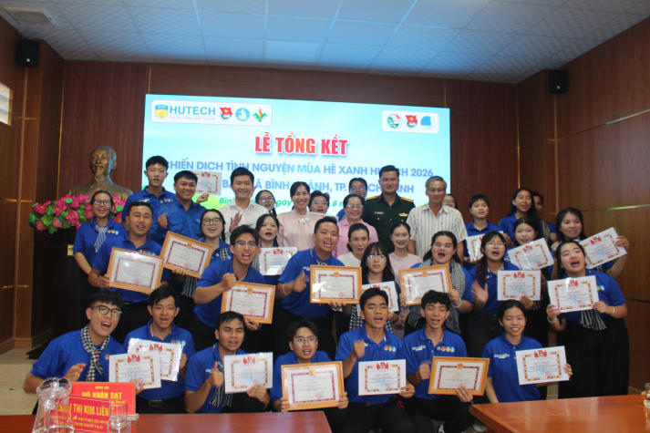 25 ngày Mùa hè xanh HUTECH: Nhiều công trình ở lại, vô vàn giá trị lan tỏa 95