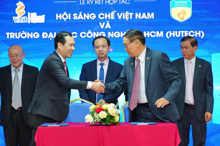 HUTECH ký kết MOU với Hội Sáng chế Việt Nam: Thúc đẩy hệ sinh thái sở hữu trí tuệ và đổi mới sáng tạo 29