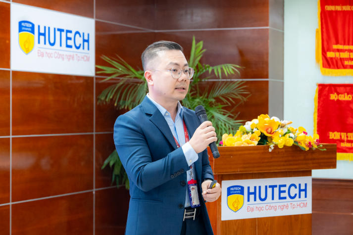 Giảng viên Khoa Quản trị kinh doanh HUTECH nâng cấp kỹ năng sử dụng AI trong kiểm tra - đánh giá sinh viên 25