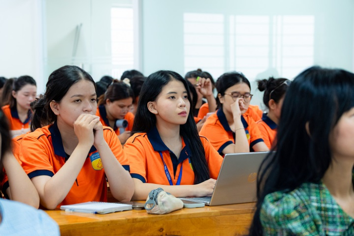 Khơi dậy tiềm năng du lịch nông nghiệp tại chuỗi seminar HUTECH Innovatalk 14