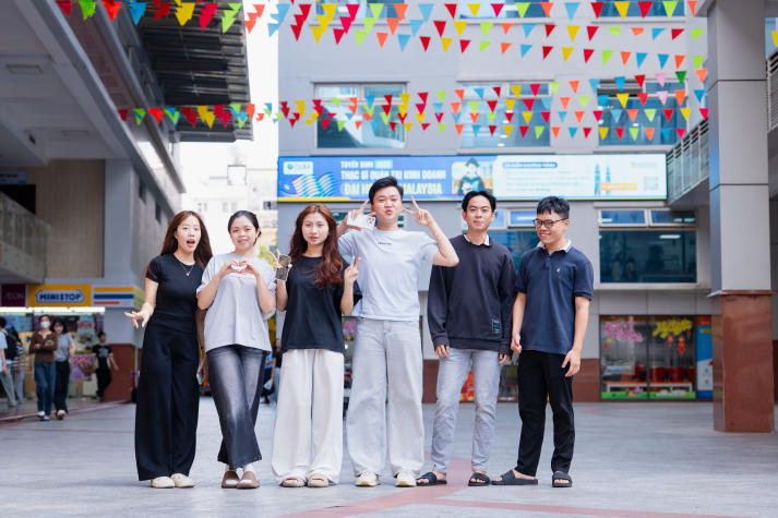 [Video] HUTECH-ers “come back” sau Tết: Sạc đầy năng lượng, chinh phục những mục tiêu mới 42