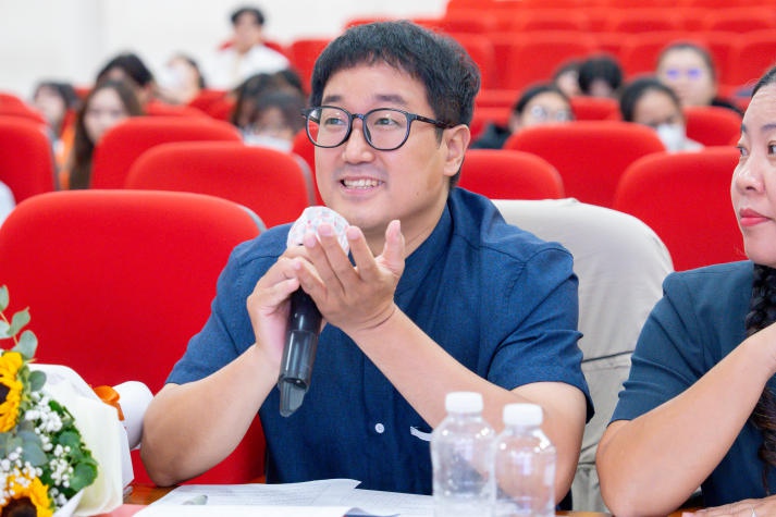 [Video] Students of the Faculty of Korean Studies showcased Korean proficiency at the 3rd "HUTECH Korean Speaking Contest" 183